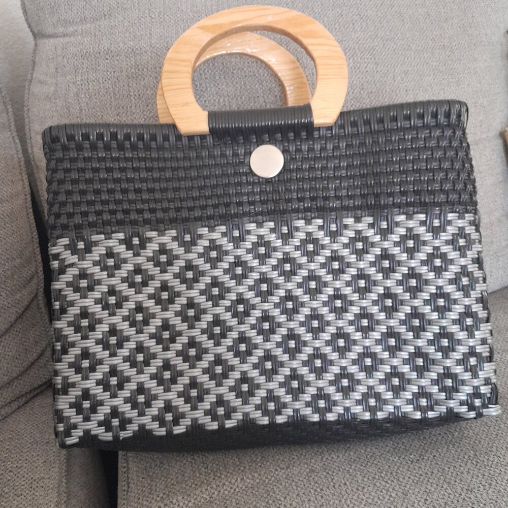 Plastic Handbag with wooden handles